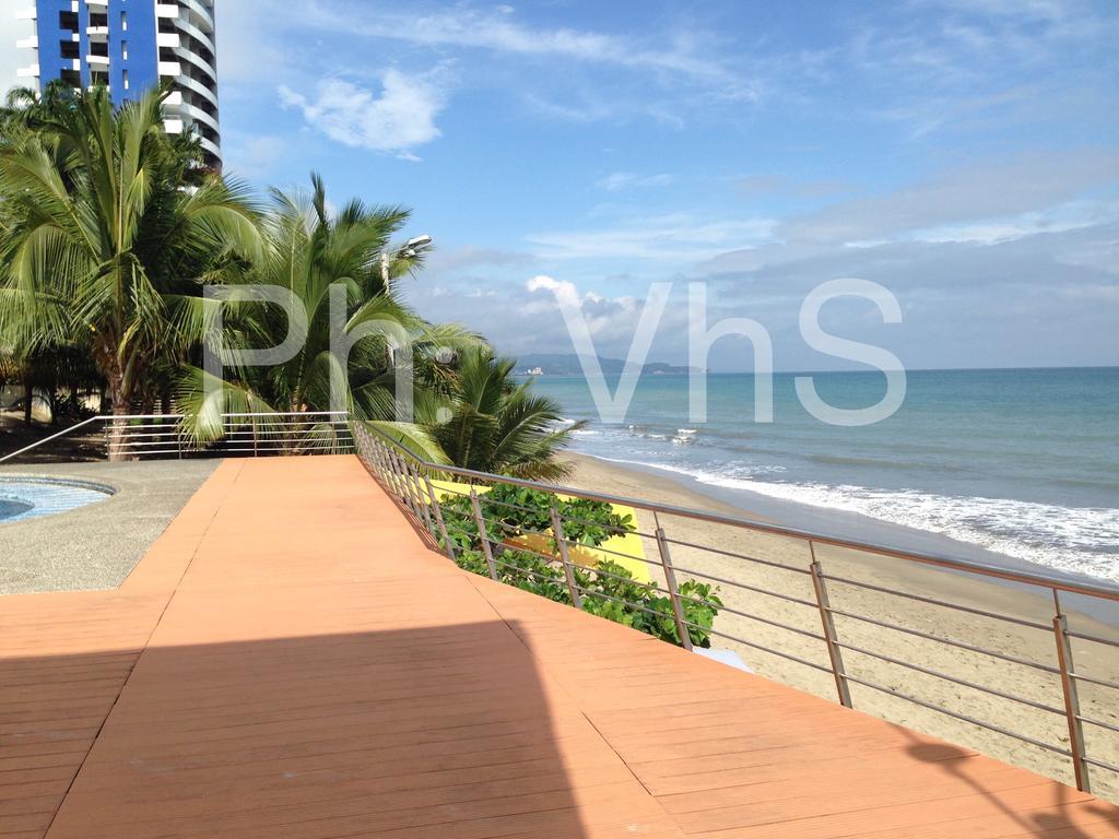 Resort Playa Azul Departamentos Frente Al Mar Tonsupa Buitenkant foto
